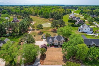 8409 Muirfield Dr, Fuquay Varina, NC 27526