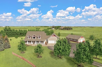 8893 250th St E, Hampton, MN 55031