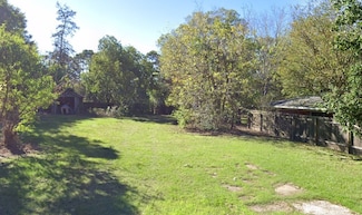 809 Hill St, Springhill, LA 71075