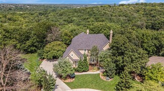 6304 Cooper St, Shawnee, KS 66218