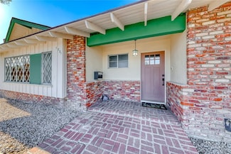 1721 E Oakey Blvd, Las Vegas, NV 89104
