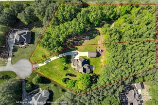545 Little Cove Ln, Clover, SC 29710