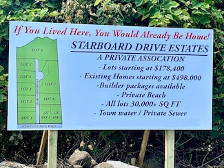 2 Starboard Dr, Fairhaven, MA 02719