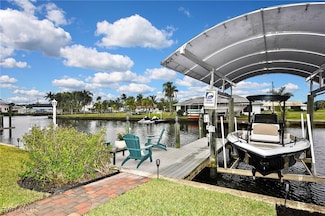 461 Stipe St, North Fort Myers, FL 33903