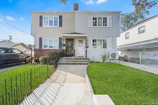 12038 Inwood St, Jamaica, NY 11436