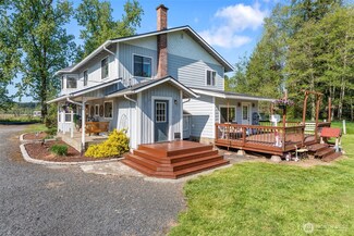 584 Gish Rd, Onalaska, WA 98570