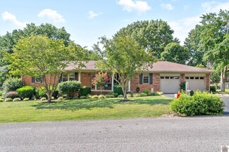 216 Mark Dr, Hopkinsville, KY 42240