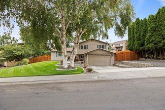 179 Englewood Dr, Richland, WA 99352