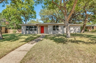 1619 W 5th St, Irving, TX 75060