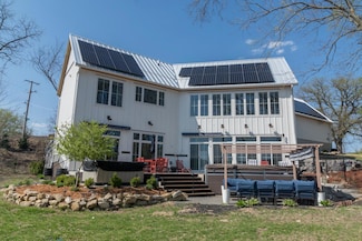 201 Boyd St, Pepin, WI 54759