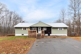 41 Blueberry Ln, Northfield, NH 03276