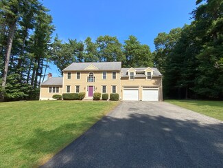 26 Proctor St, Marshfield, MA 02050