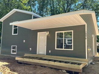 10087 Resort Trail, Interlochen, MI 49643