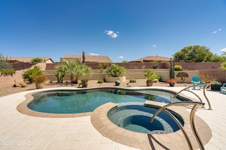 2594 E Keyes Ct, Green Valley, AZ 85614
