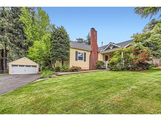 3900 SW Dolph Ct, Portland, OR 97219