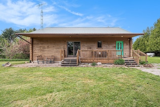 884 N Gavord Rd, Sterling, MI 48659