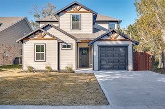 1013 Murphy St, Gainesville, TX 76240