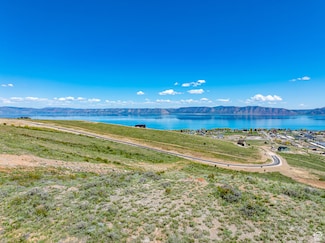 265 N Lakeview Traverse Rd Unit 16, Garden City, UT 84028