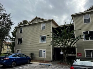 3800 SW 20th Ave Unit 305, Gainesville, FL 32607