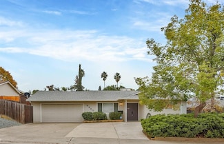 8940 Ramstad Ave, Fair Oaks, CA 95628