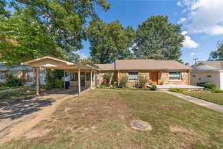 305 E Scenic Dr, North Little Rock, AR 72118