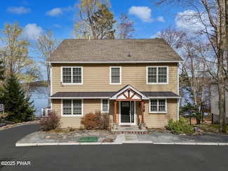 72 Glen Rd, Lake Ariel, PA 18436