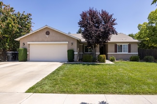 3120 Newport Ave, Visalia, CA 93291