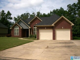 92 Sand Trap Cir, Oxford, AL 36203