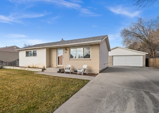 861 E 10515 S, Sandy, UT 84094