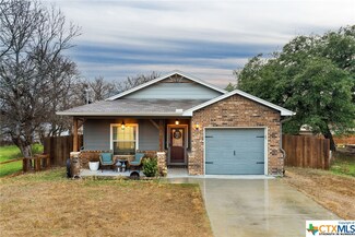 804 E Avenue D, Lampasas, TX 76550