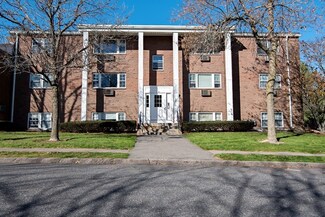 238 Rock St Unit C8, Norwood, MA 02062