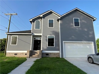 424 Bear Dr, Arabi, LA 70032