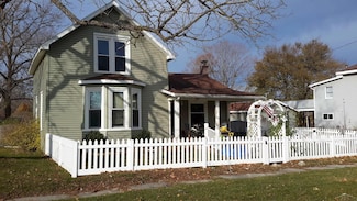 410 S 5th Ave, Tawas City, MI 48763