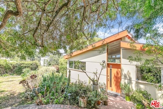 2021 Park Dr, Los Angeles, CA 90026