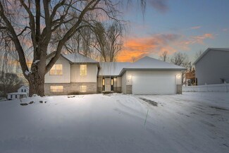 1294 County Road B E, Saint Paul, MN 55109