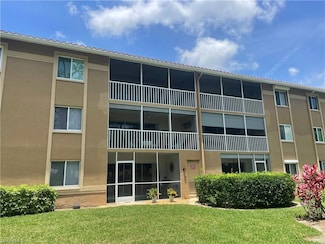 5985 Bloomfield Cir Unit 205, Naples, FL 34112