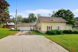 16231 County 24, Brownsville, MN 55919