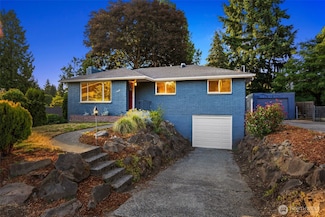 2810 SW 112th St, Seattle, WA 98146