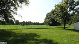 1610 Hambone Ln, Upper Black Eddy, PA 18972
