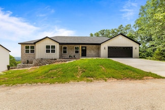 1186 Emory Creek Blvd, Branson, MO 65616