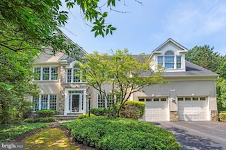12691 Fox Woods Dr, Herndon, VA 20171