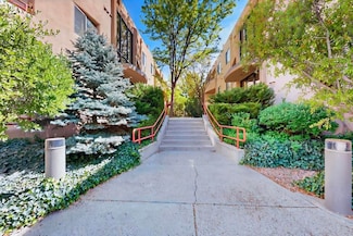 814 Camino de Monte Rey Unit 301, Santa Fe, NM 87505