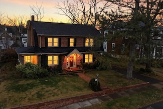 645 Maple Ave, Waynesboro, VA 22980