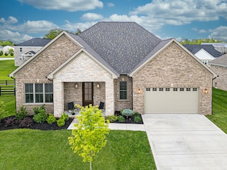 116 Watkins Dr, Nicholasville, KY 40356