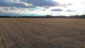 30 Raven Ave, Bloomfield, IA 52537