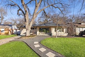 702 Owensons Dr, Dallas, TX 75224