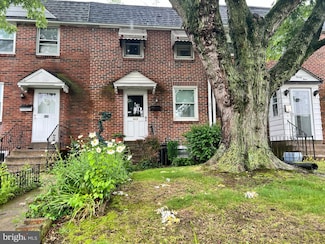 622 Macdade Blvd, Darby, PA 19023