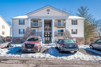 757 Ridgeside Dr Unit A, Ballwin, MO 63021