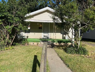 1338 Fremont St, South Bend, IN 46628
