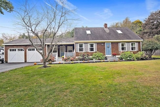 132 South Rd, Kensington, NH 03833